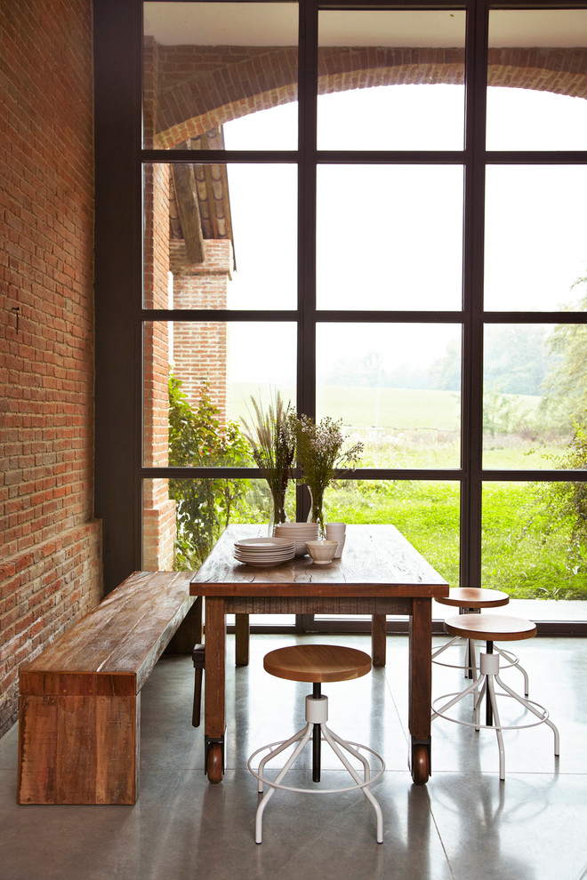 Esempio di una sala da pranzo minimal