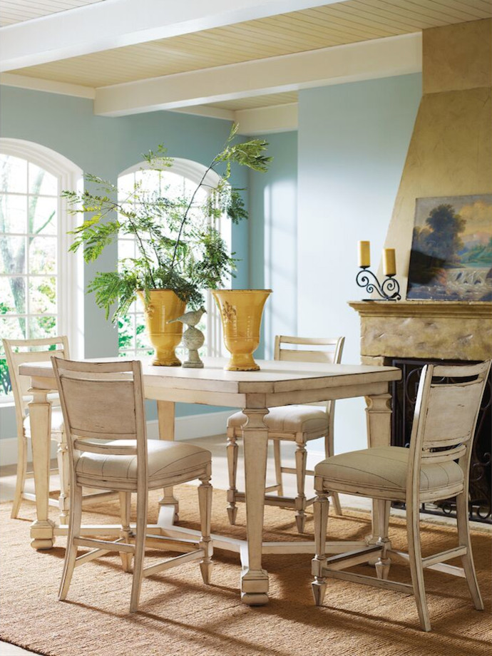 Inspiration for a shabby-chic style dining room in Salt Lake City.
