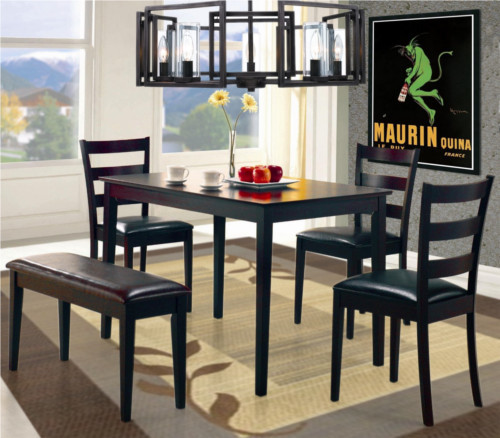 Dining room - contemporary dining room idea in Milwaukee