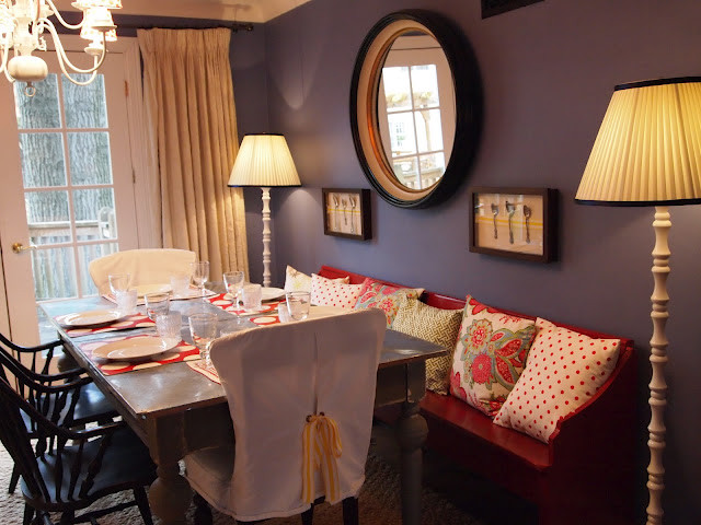 Example of an eclectic dining room design in St Louis