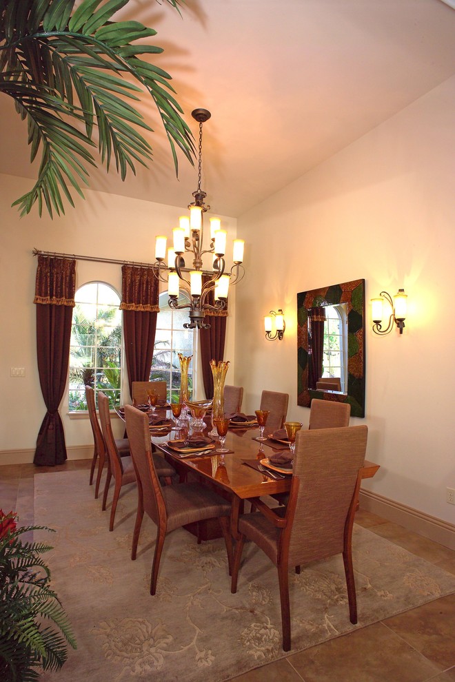 Inspiration for a dining room remodel in Orlando