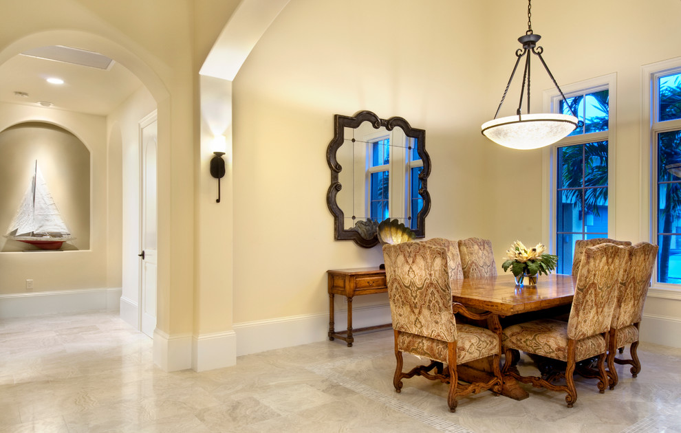 Example of a classic great room design in Tampa with beige walls