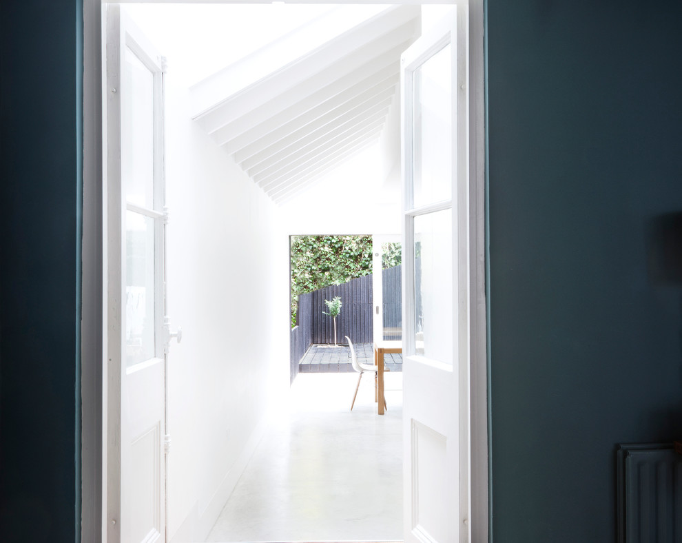 Inspiration for a contemporary dining room in London.