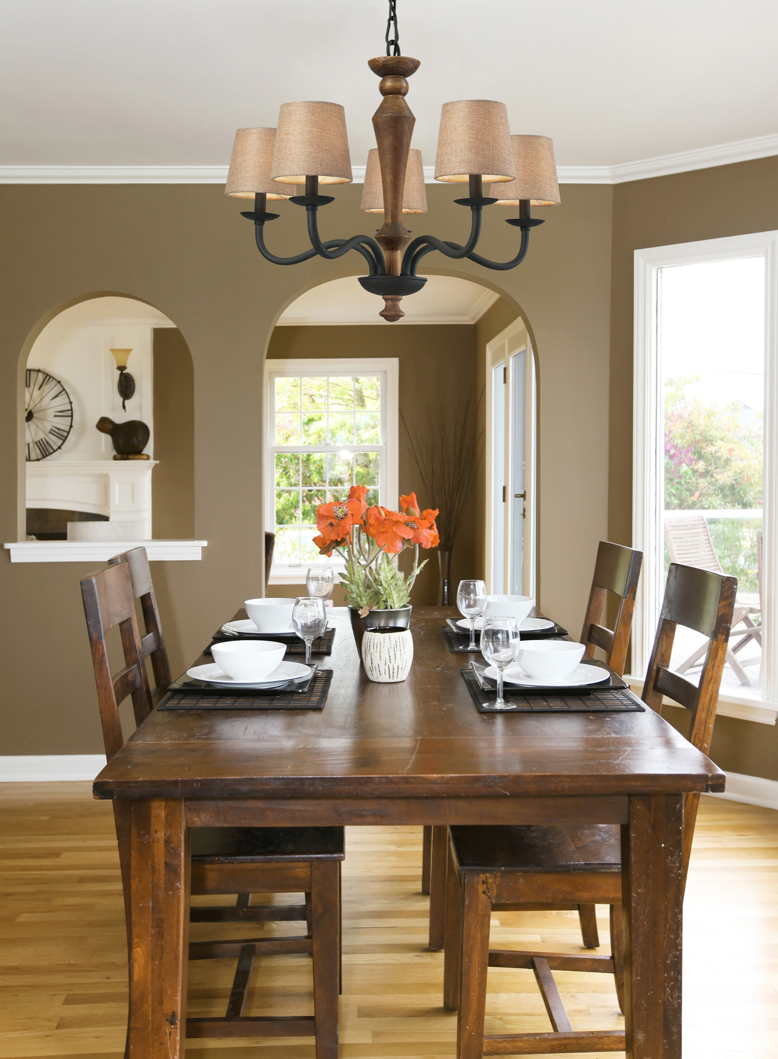 Early American Dining Room - Photos & Ideas | Houzz