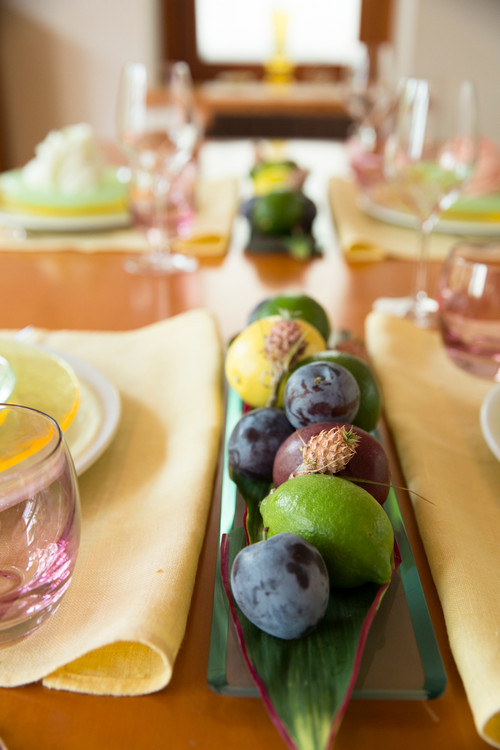 テーブルコーディネート初心者は センターピースにフルーツを Houzz ハウズ