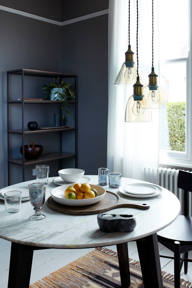 Idées déco pour une salle à manger éclectique.