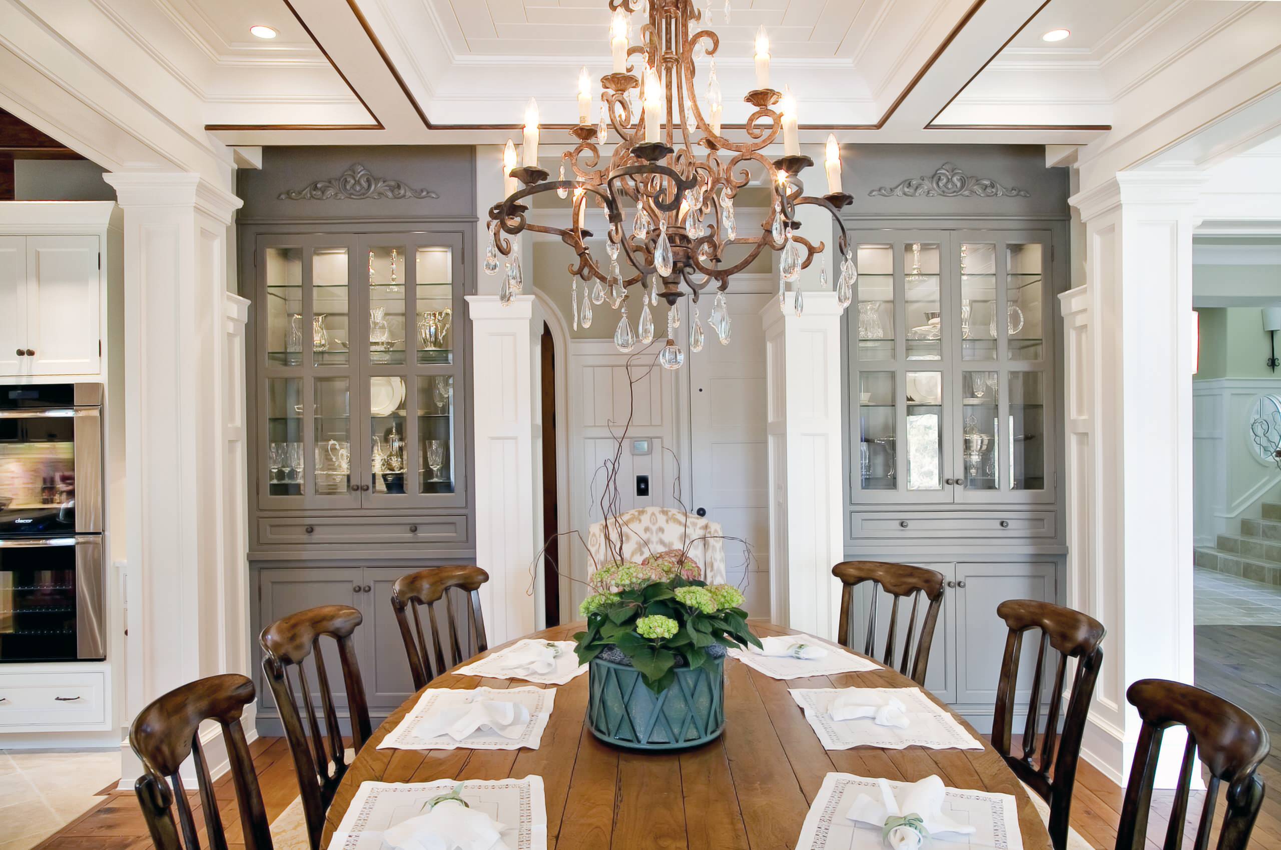 Built In Dining Room Cabinets Houzz