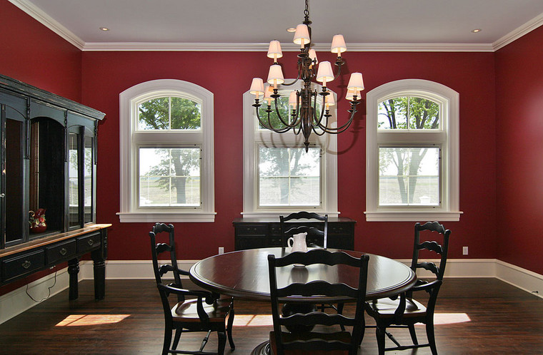 This is an example of a farmhouse dining room in St Louis.