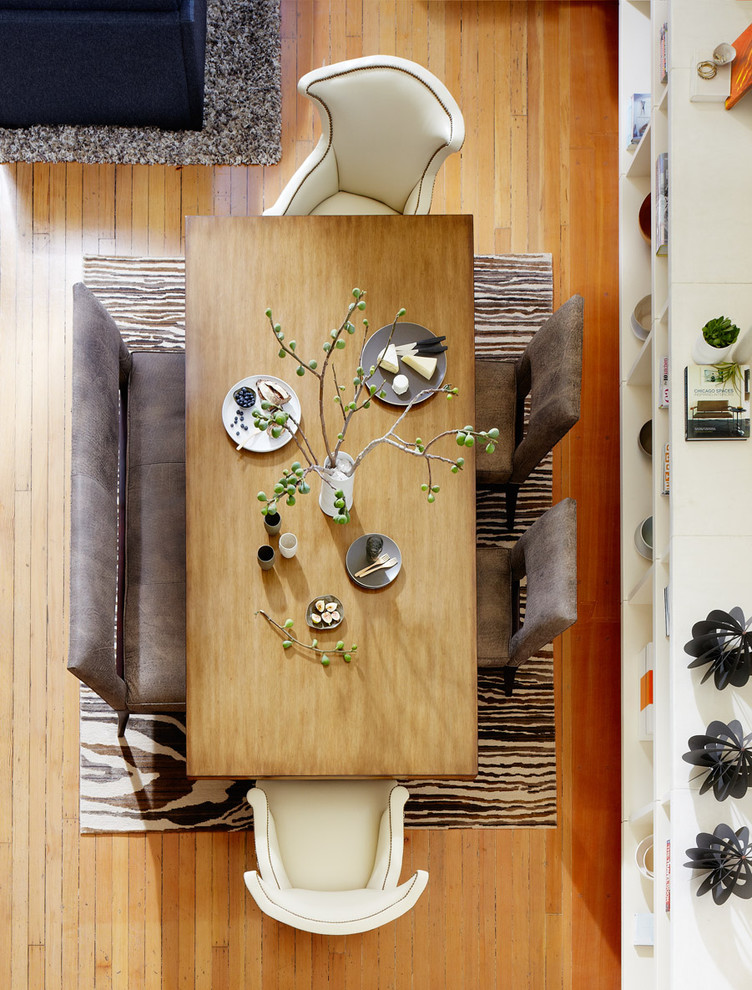 Trendy medium tone wood floor dining room photo in San Francisco