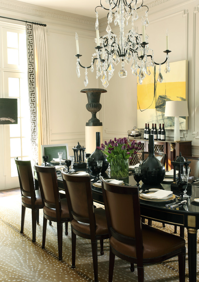 Inspiration for a classic dining room in Atlanta.
