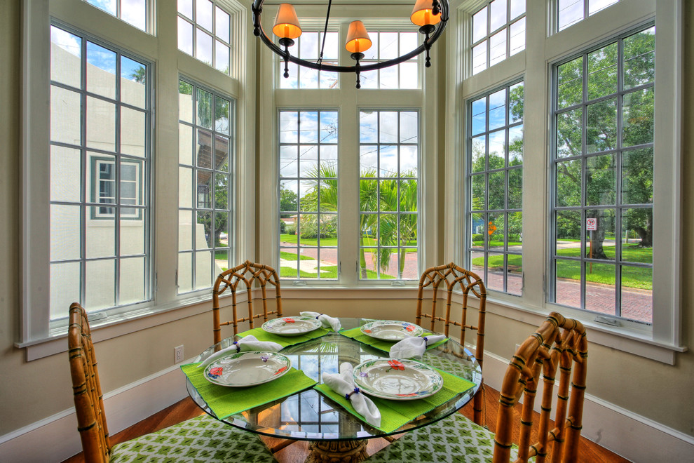 Photo of a world-inspired dining room in Tampa.