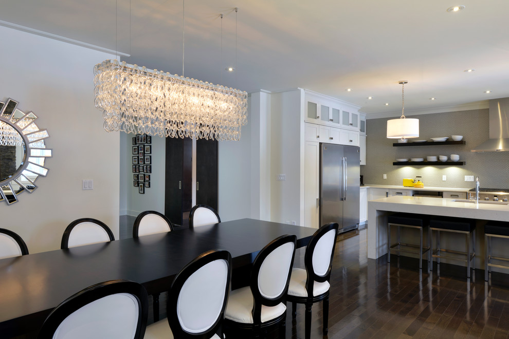 Design ideas for a contemporary dining room in Ottawa.