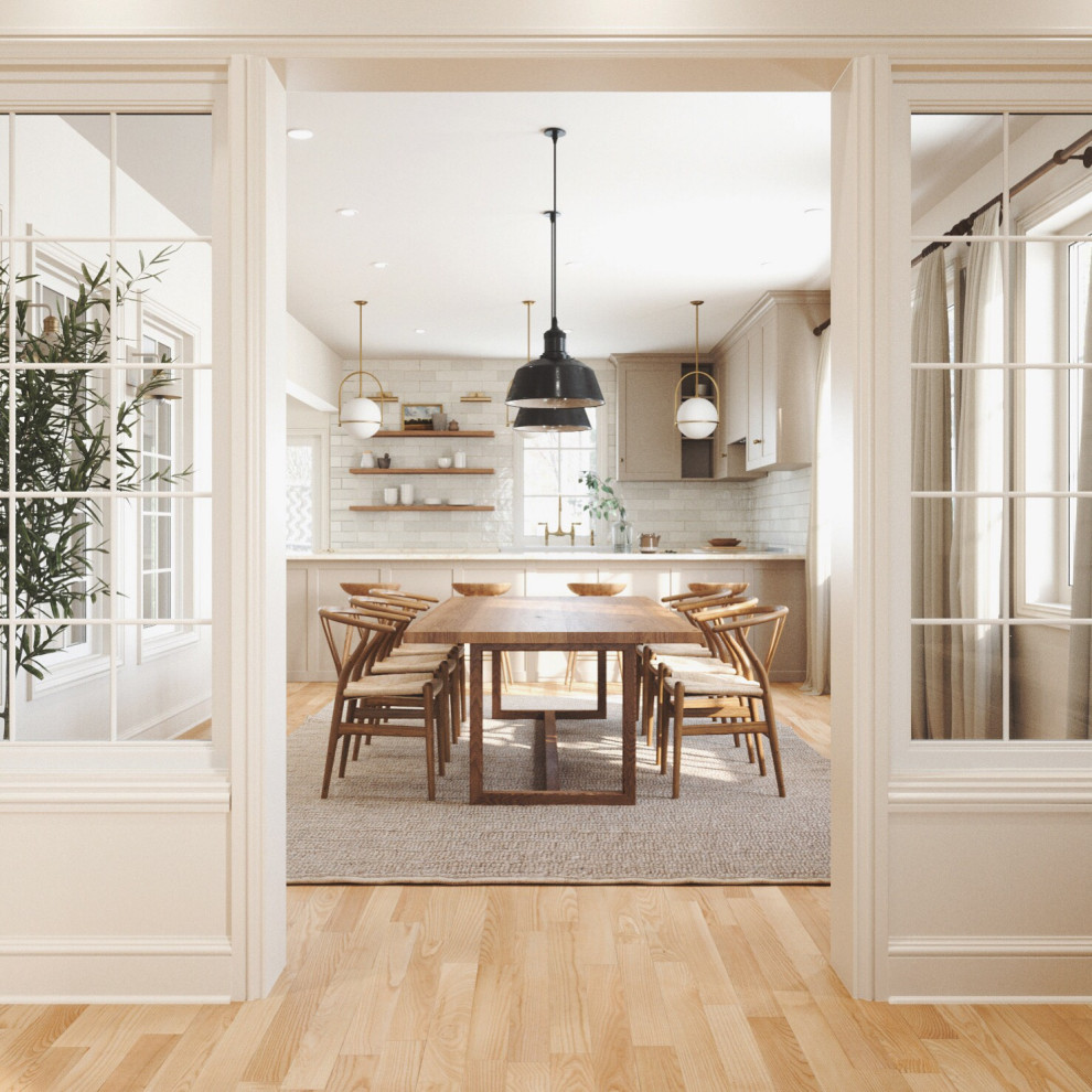 Inspiration pour une salle à manger traditionnelle avec un mur gris, parquet clair et un sol beige.