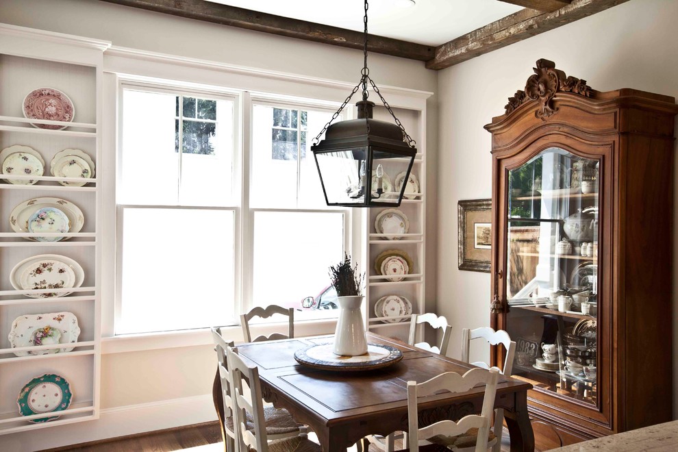 Inspiration for a french country dining room remodel in Houston