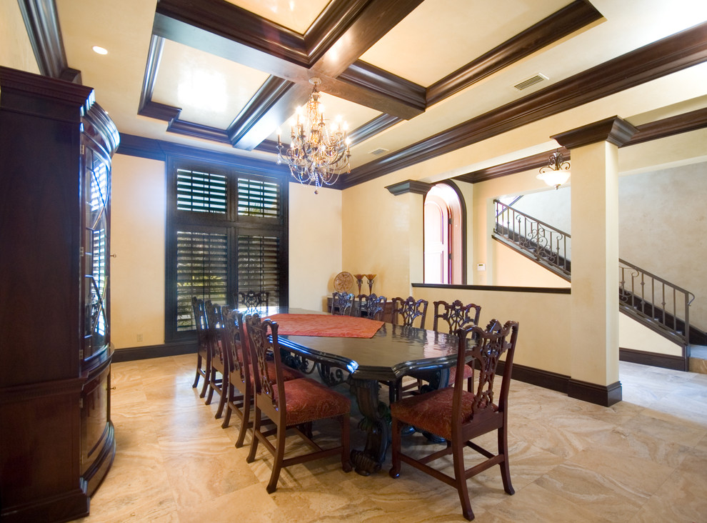 Inspiration for a mediterranean dining room remodel in Tampa