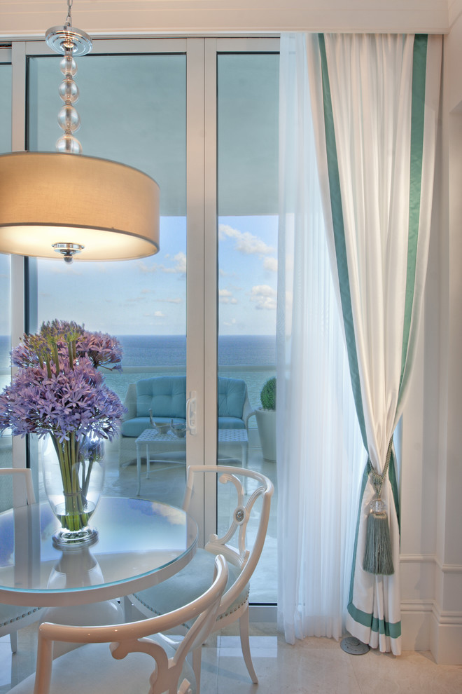 Eclectic dining room photo in Miami
