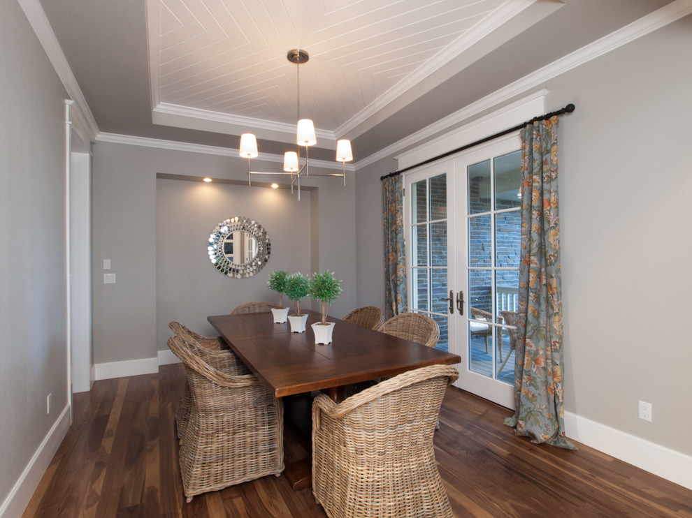 Design ideas for a traditional dining room in Denver.