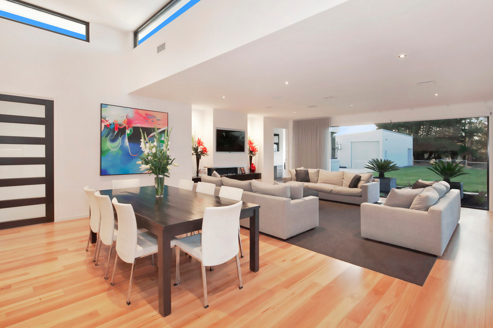 Ibis Gardens Project Modern Dining Room Melbourne by Ballarat