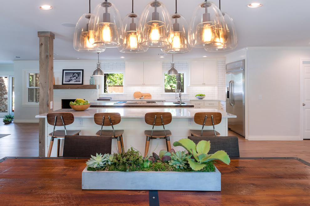 Industrial Farmhouse meets a Nichols Hills Ranch Industrial Dining