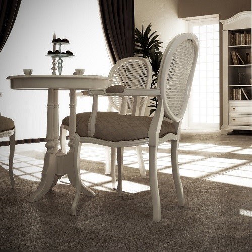 Свежая идея для дизайна: столовая в классическом стиле с полом из керамической плитки - отличное фото интерьера