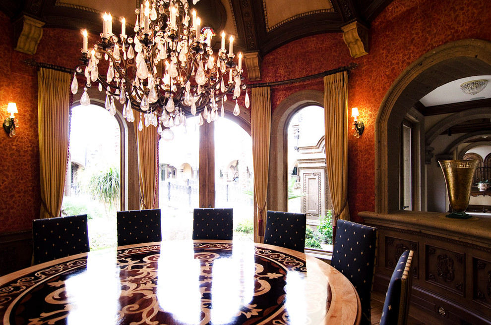 Photo of a traditional dining room in San Diego.
