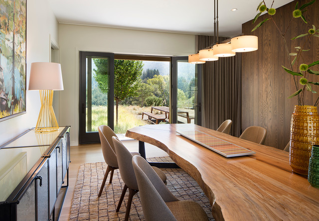 木製ダイニングテーブルの選び方と手入れの方法 Houzz (ハウズ)