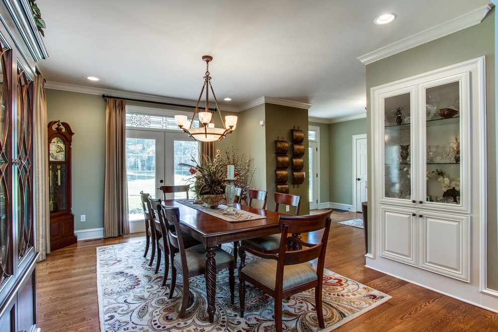 Lakehouse Makeover Transitional Dining Room Kansas City by