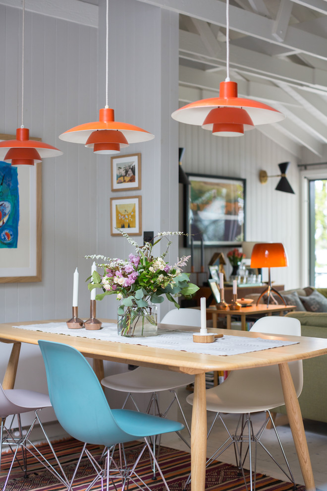 Inspiration for a scandinavian dining room remodel in London