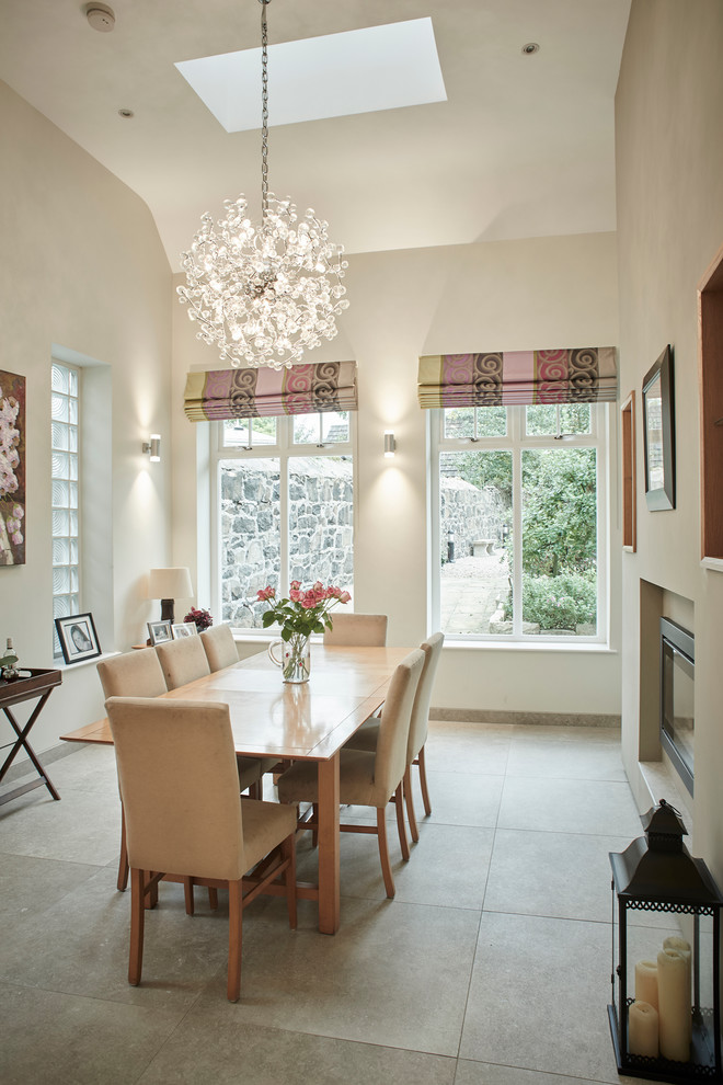 Inspiration for a timeless dining room remodel in Belfast
