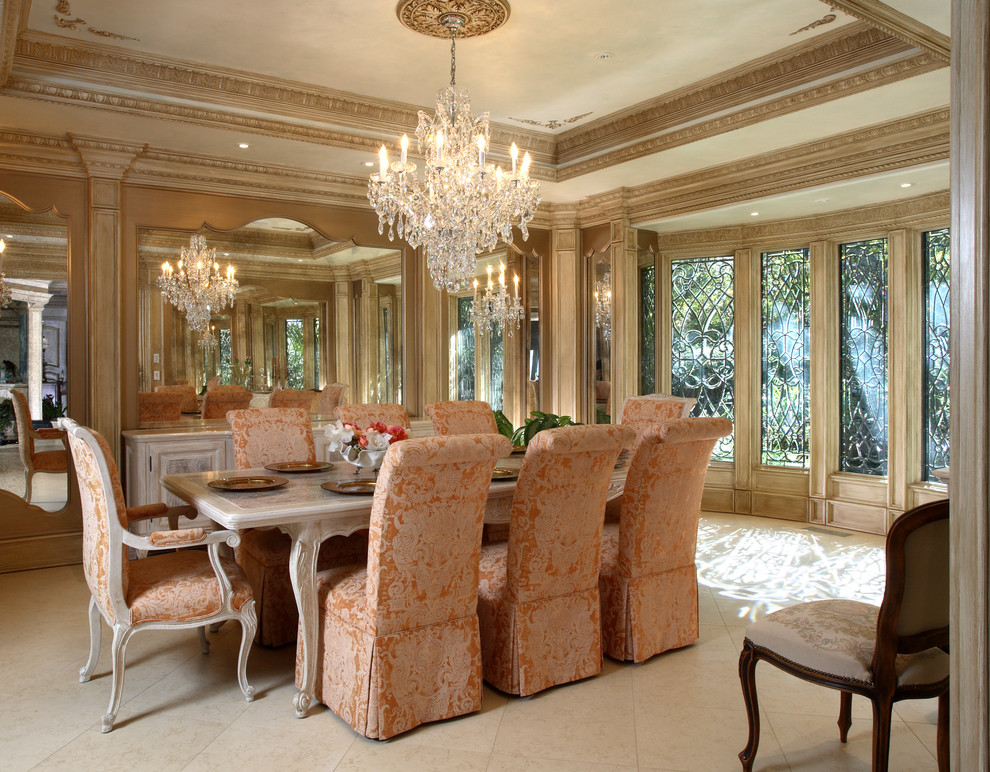 Design ideas for a classic enclosed dining room in San Francisco.