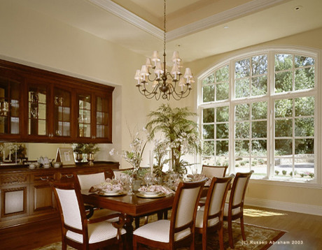 Inspiration for a timeless dining room remodel in San Francisco