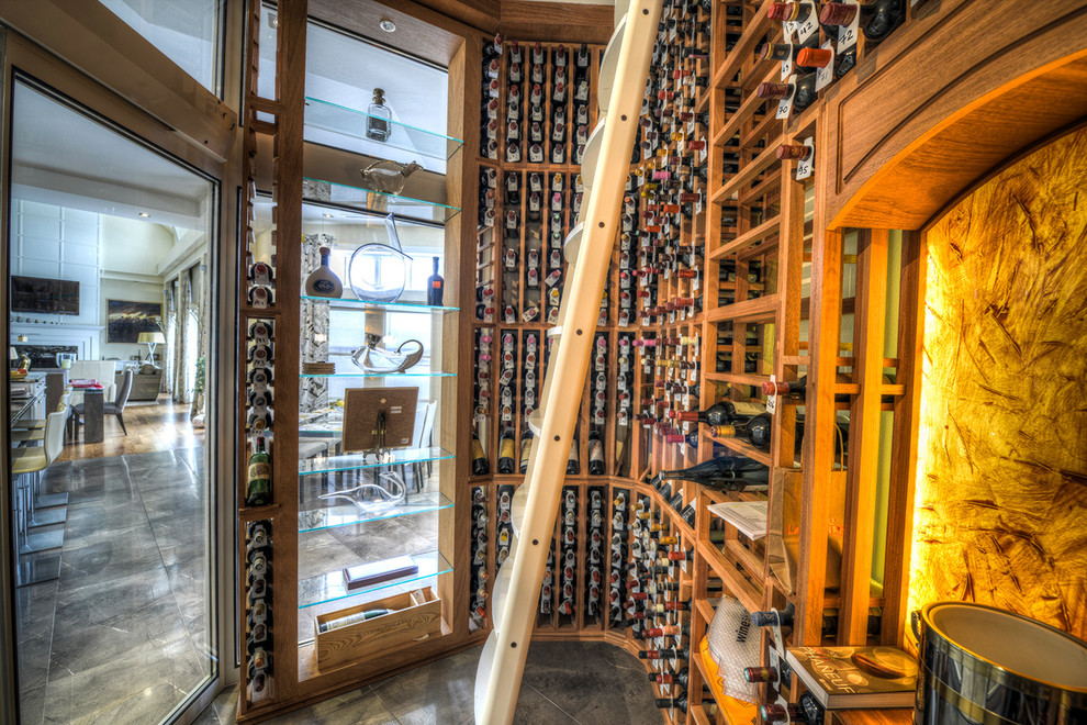 Mahogany wood wine cellar Traditional Wine Cellar Other by La