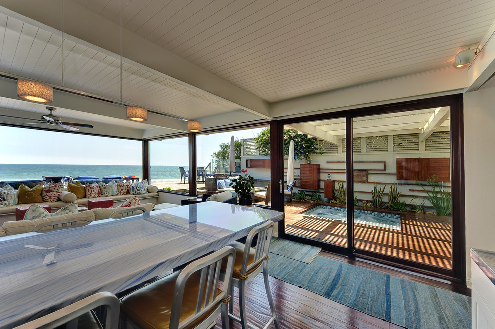 caribbee colony dining room