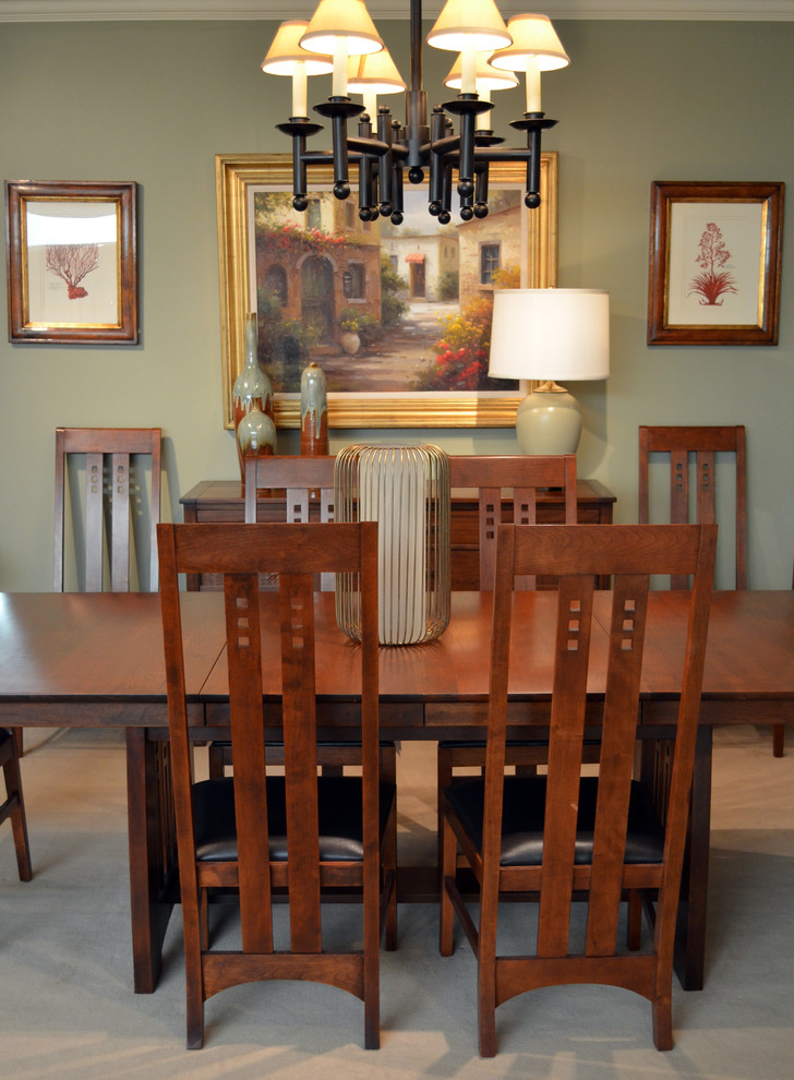 Inspiration for a craftsman dining room remodel in San Francisco