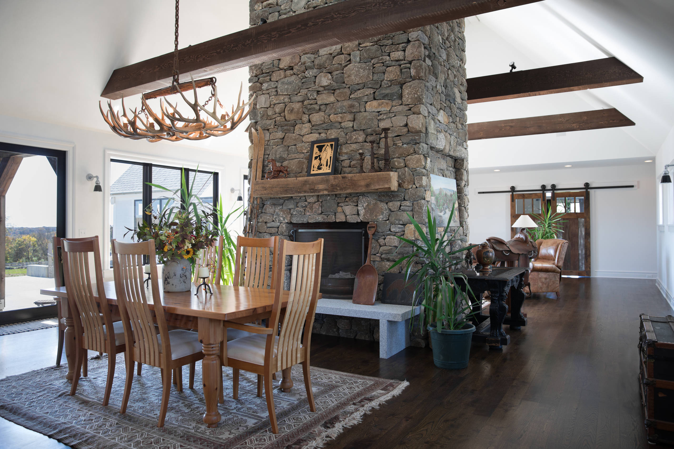 75 Farmhouse Black Dining Room Ideas You'll Love - May, 2023 | Houzz 75 Farmhouse Black Dining Room Ideas You'Ll Love - May, 2023 | Houzz