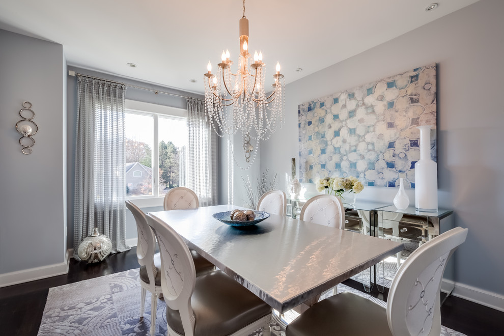 Dining room - modern dining room idea in New York