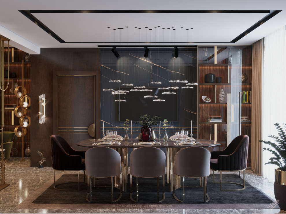 Immagine di una sala da pranzo aperta verso il soggiorno moderna di medie dimensioni con pareti marroni, pavimento in marmo, pavimento grigio e pareti in legno