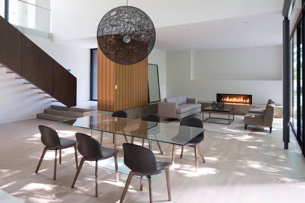 Inspiration for a modern dining room remodel in Vancouver