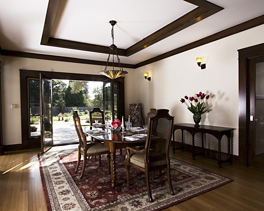 Design ideas for a classic dining room in Santa Barbara.