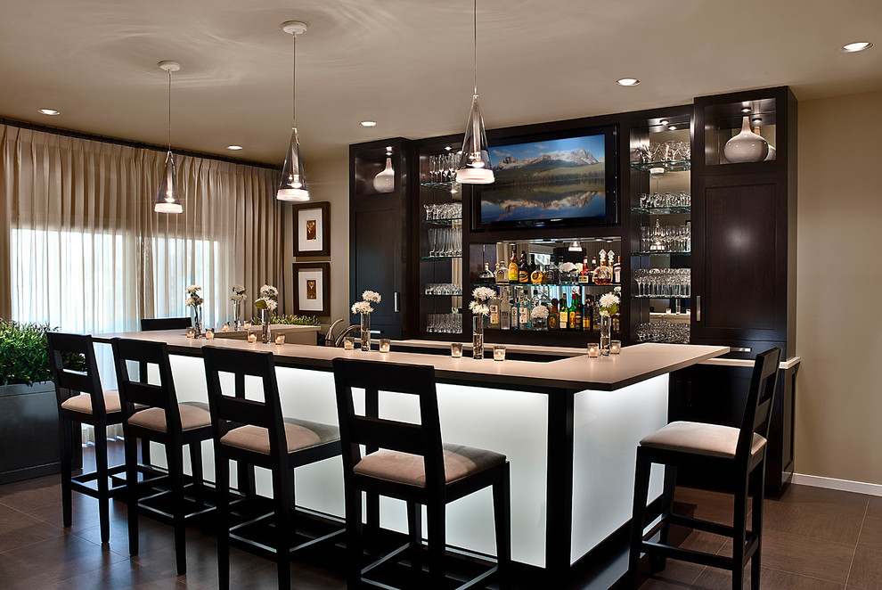 Стильный дизайн: домашний бар в современном стиле - последний тренд