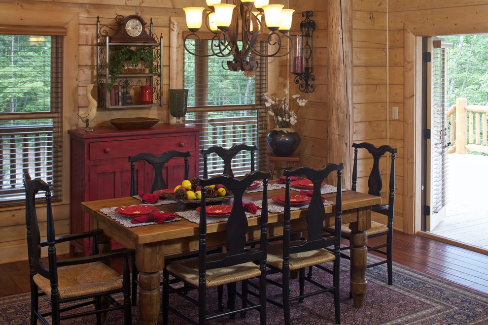 Esempio di una sala da pranzo rustica