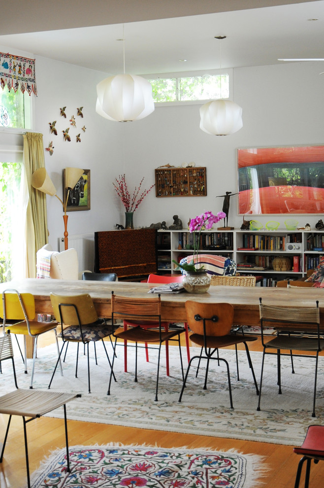 Свежая идея для дизайна: столовая в стиле фьюжн - отличное фото интерьера