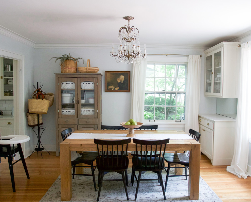 My Houzz Cozy And Family Friendly Style In A 1920s Colonial Style Home Farmhouse Dining Room Kansas City By Jordana Nicholson