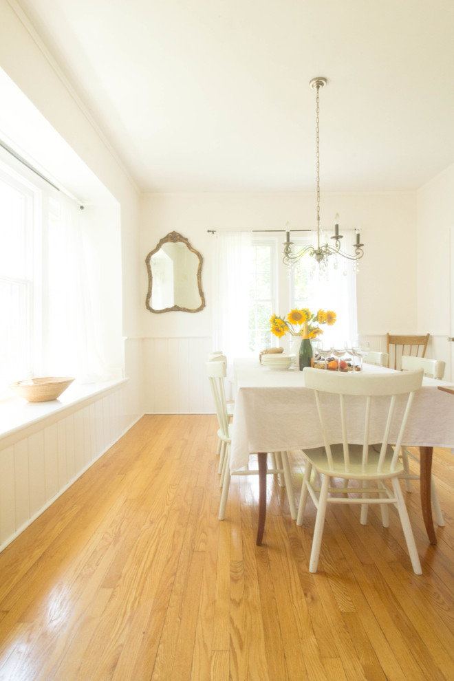 Photo of a farmhouse dining room in New York.
