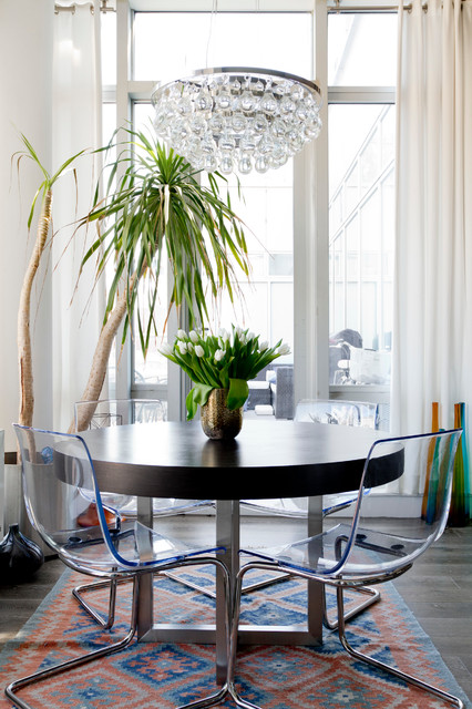 My Houzz: Colorful and Conservative Mingle in a Manhattan Apartment