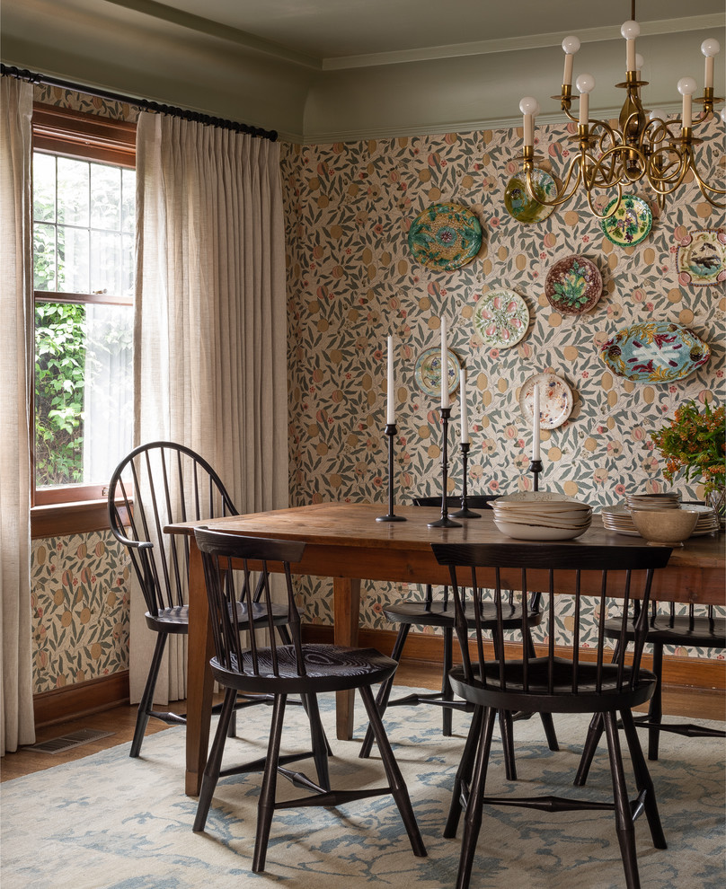 Inspiration for a classic dining room in Seattle.