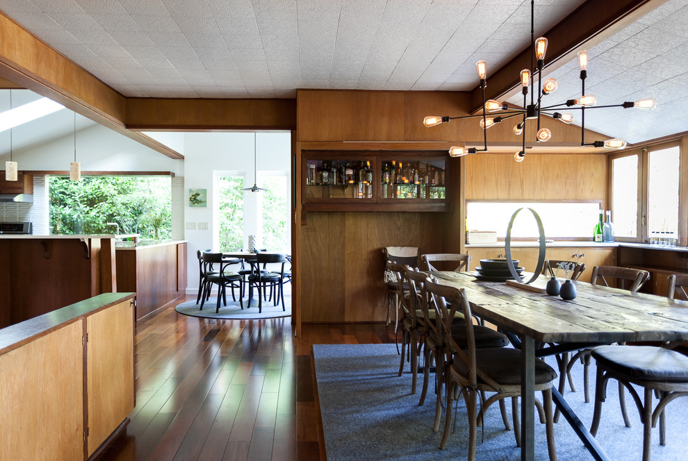 Inspiration for a midcentury dining room in Sacramento.