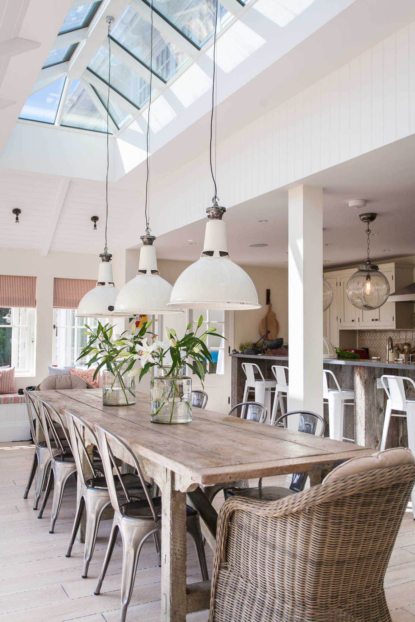 New England Style Home West Sussex - Beach Style - Dining Room - Sussex -  by Randell Design Group | Houzz
