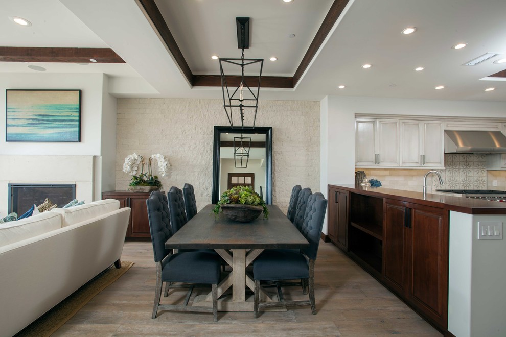 Inspiration for a coastal dining room in Orange County.