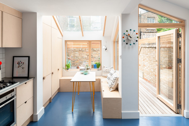 7 Ideas for Incorporating a Window Seat into Your Extension